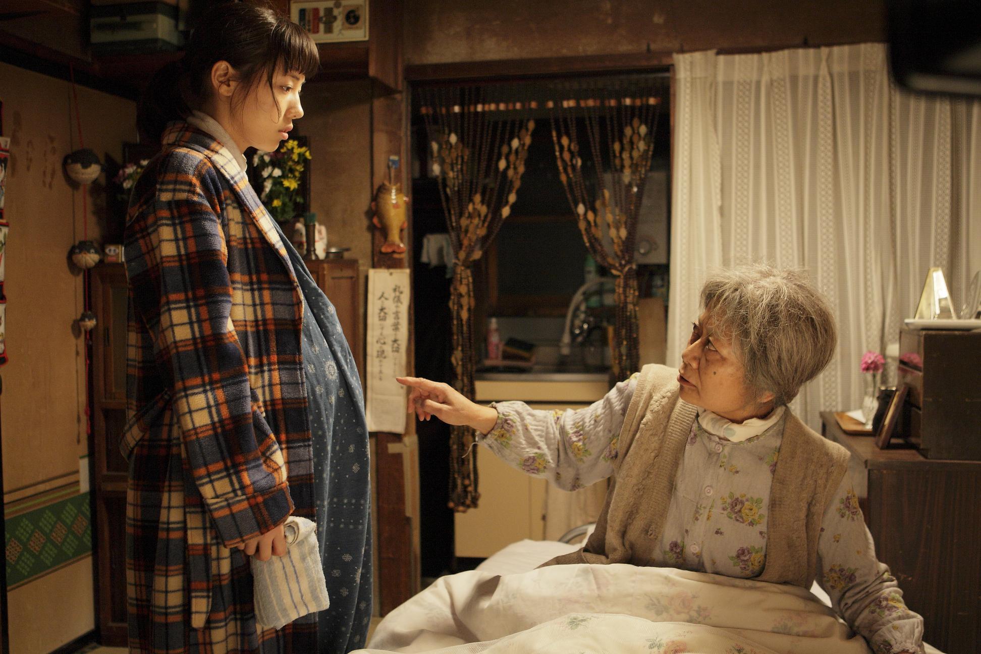 肚子怎么了剧照的剧照