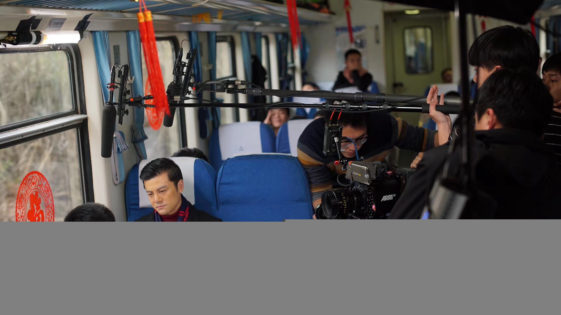 同名男子剧照的剧照