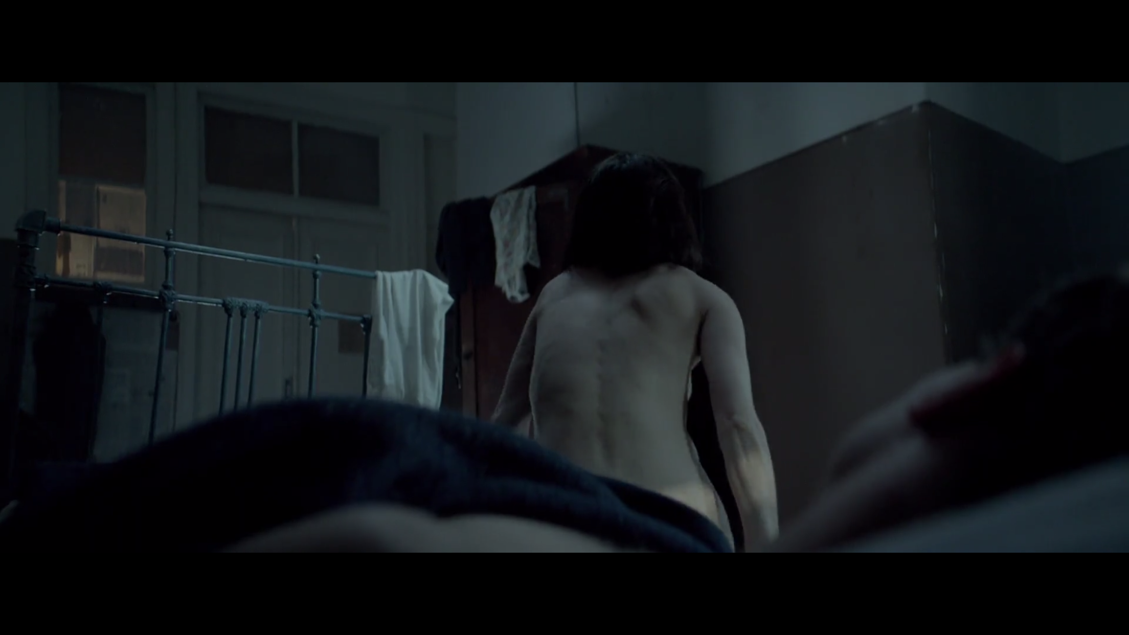 卡拉什尼科夫剧照的剧照