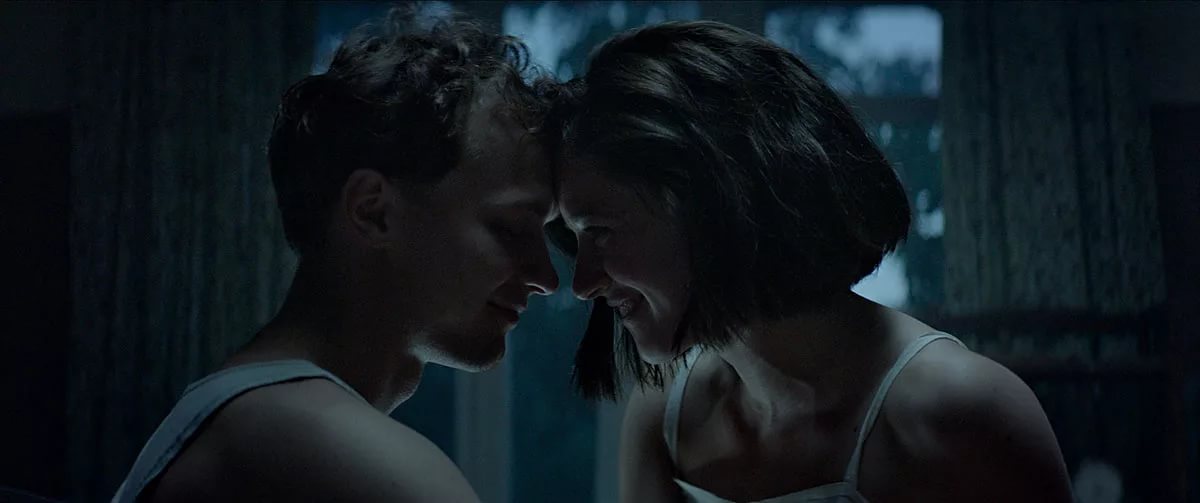 卡拉什尼科夫剧照的剧照