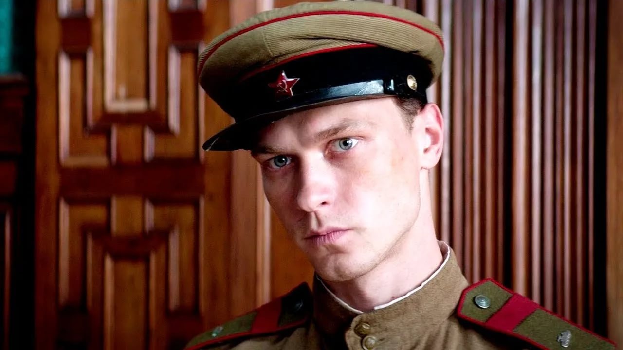 卡拉什尼科夫剧照的剧照