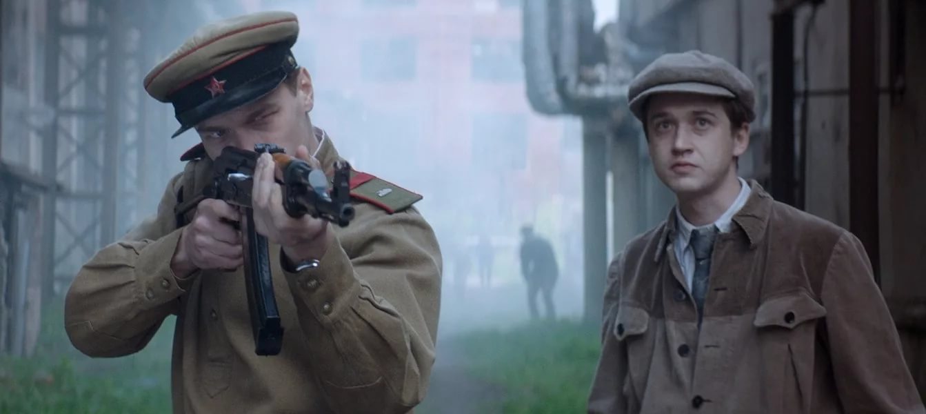 卡拉什尼科夫剧照的剧照