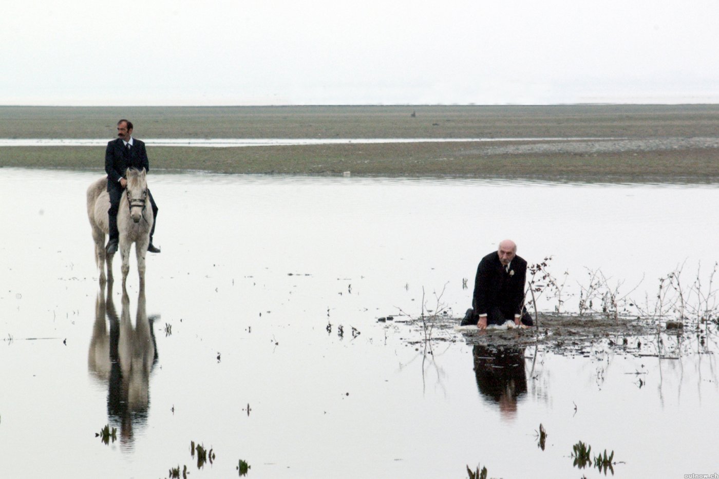 哭泣的草原剧照的剧照