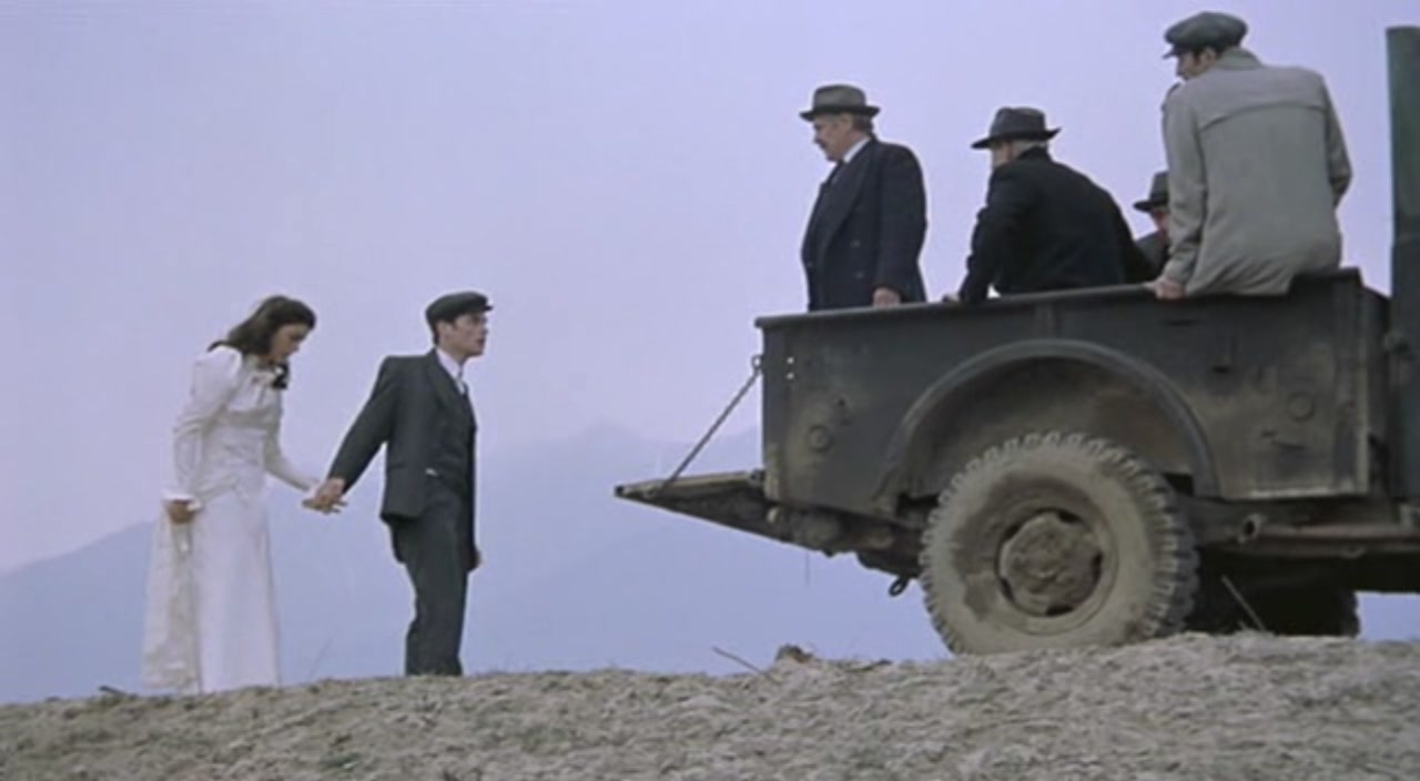 哭泣的草原剧照的剧照