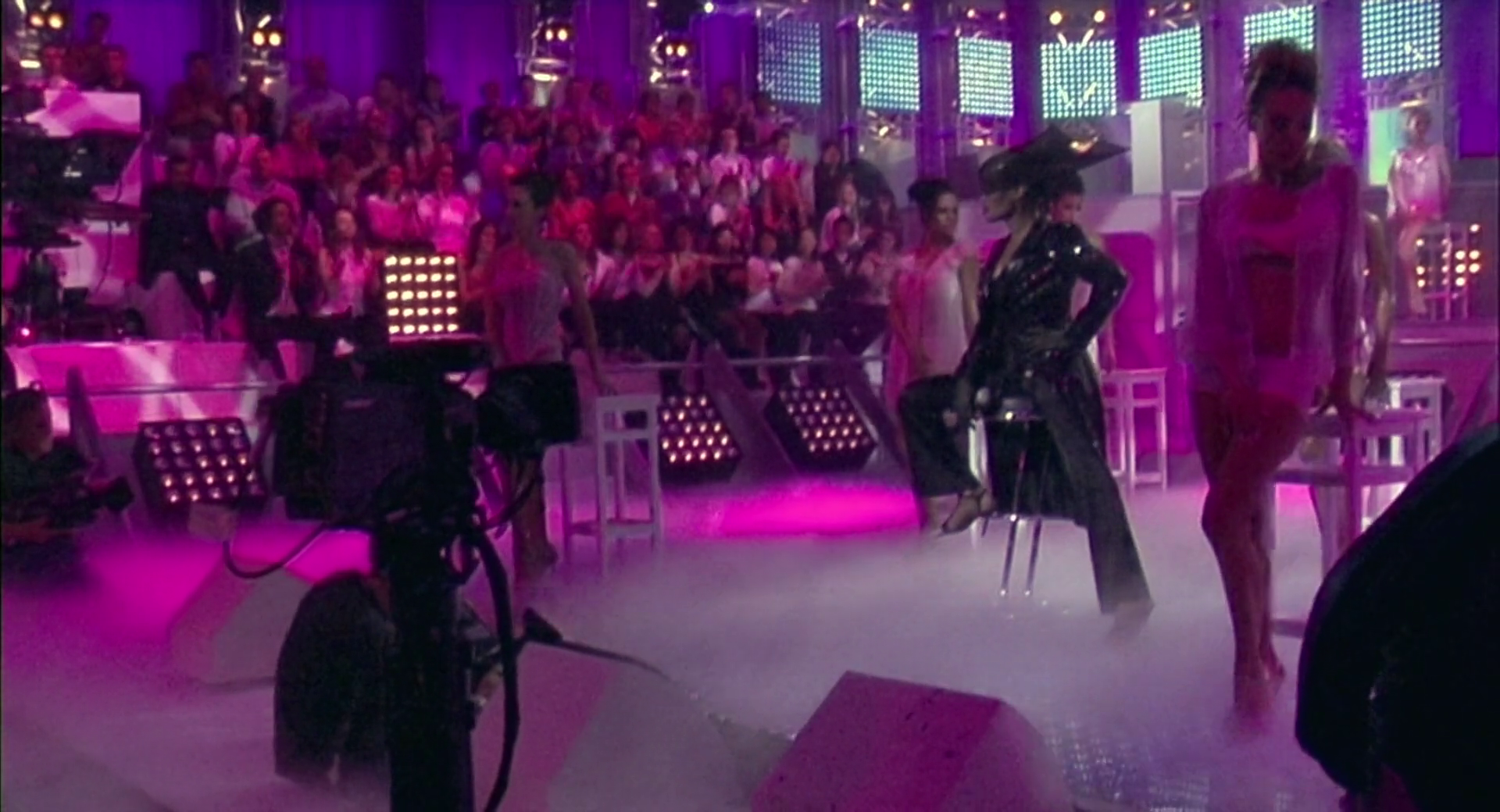 葛蕾丝·琼斯：血光和巴米剧照的剧照