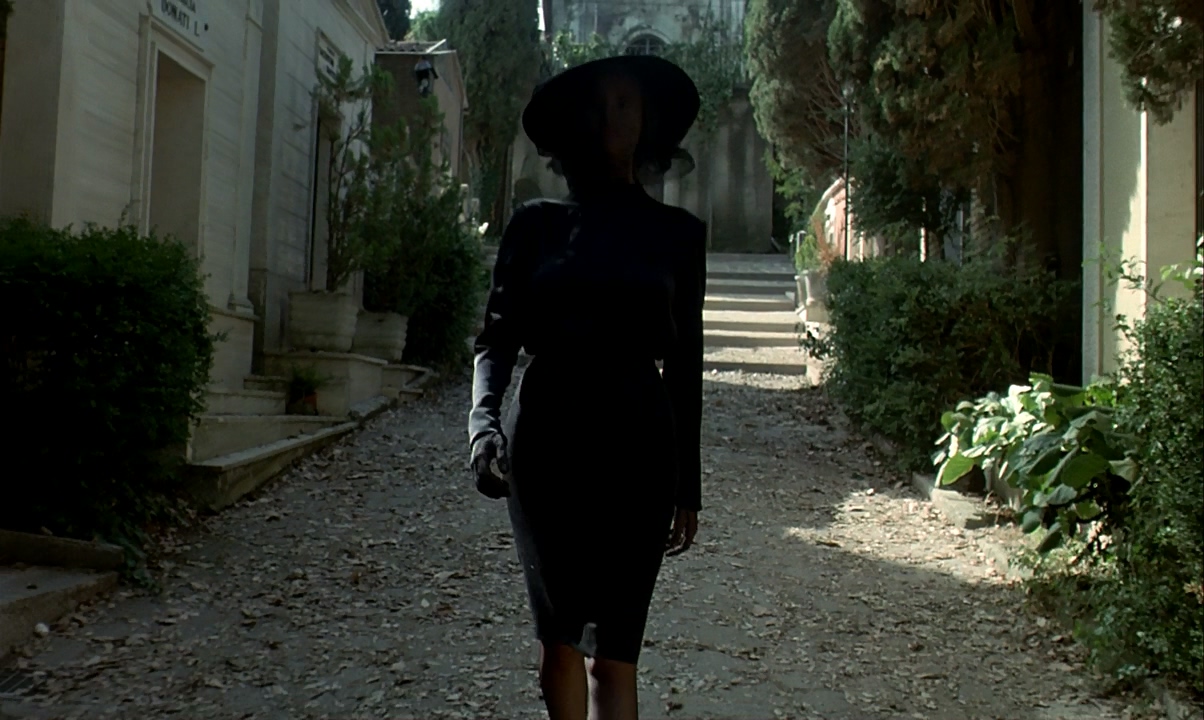 魔诫坟场剧照的剧照