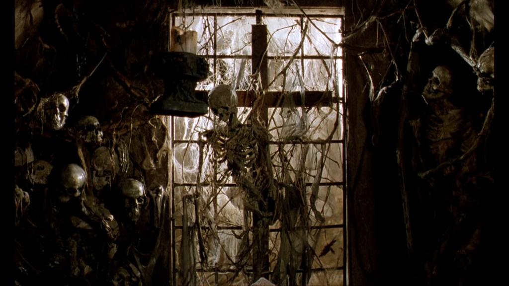 魔诫坟场剧照的剧照