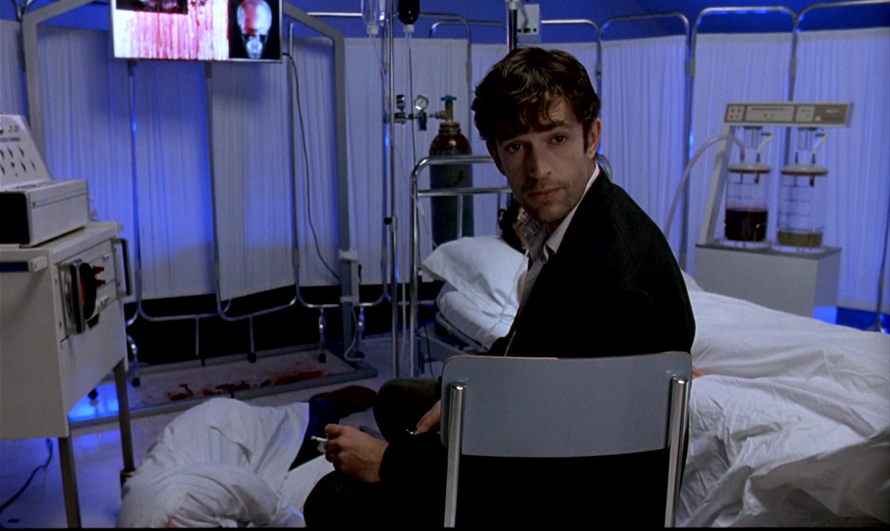 魔诫坟场剧照的剧照