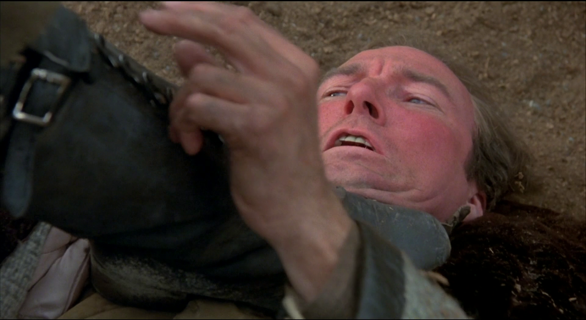 雪岭过江龙剧照的剧照