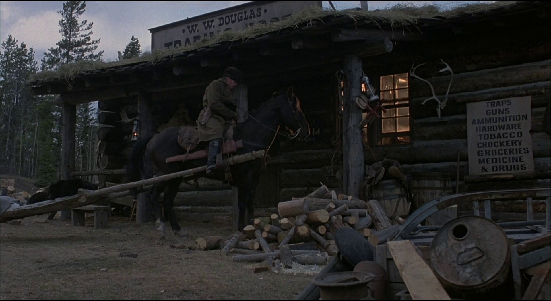 雪岭过江龙剧照的剧照