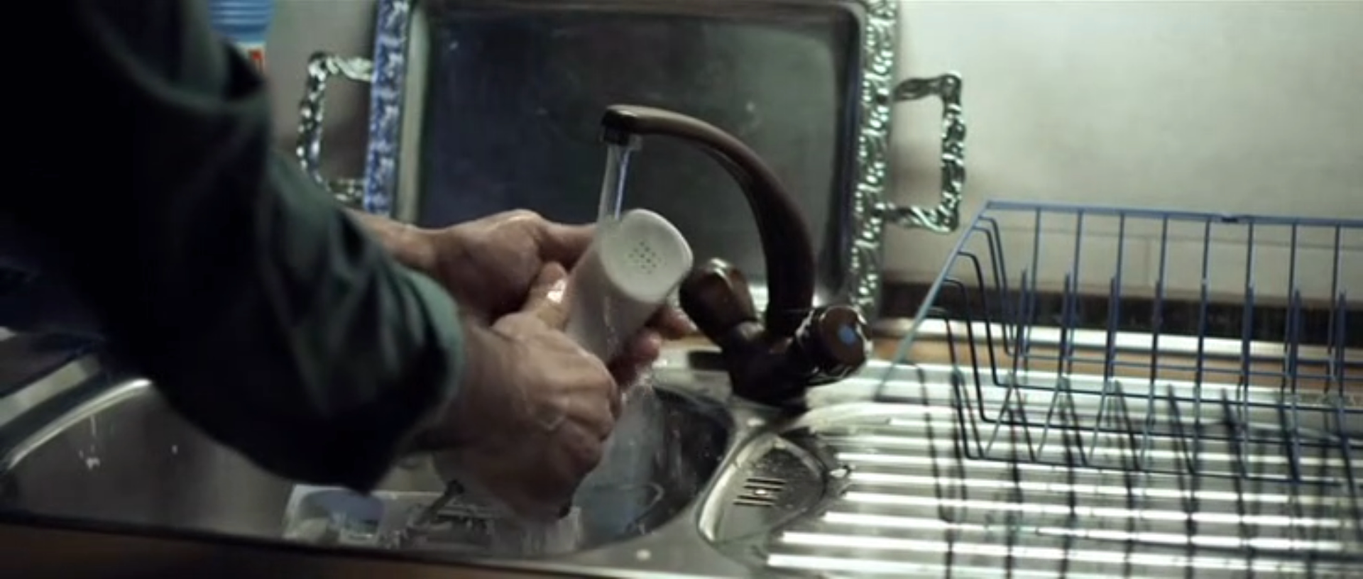 手稿不会燃烧剧照的剧照