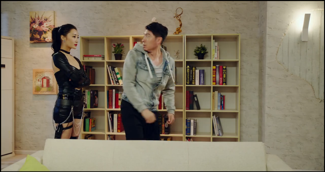 双马尾女战士剧照的剧照