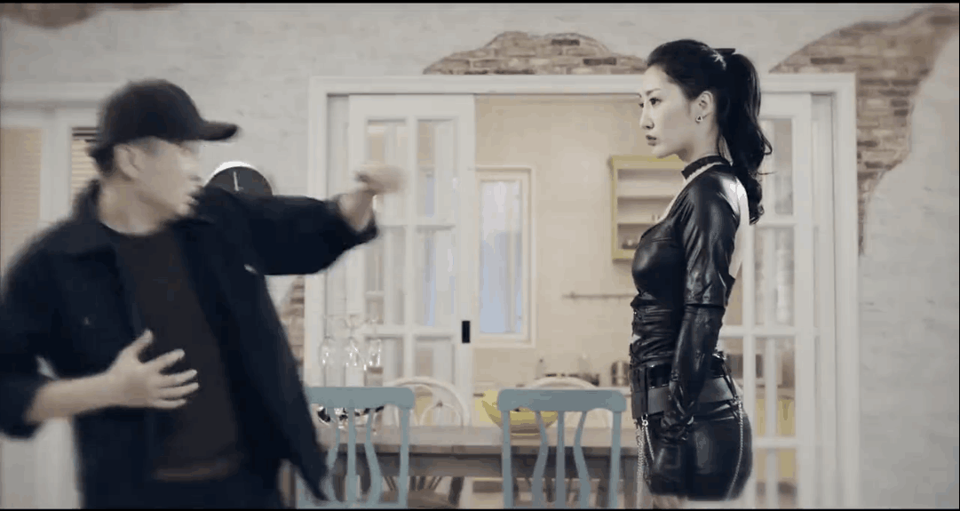 双马尾女战士剧照的剧照