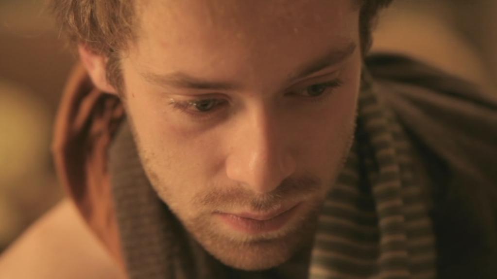 吃鸟食的男孩剧照的剧照