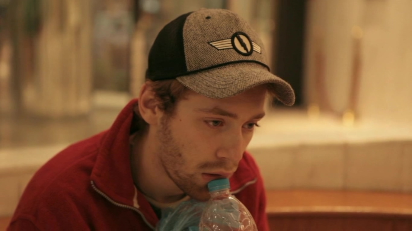 吃鸟食的男孩剧照的剧照