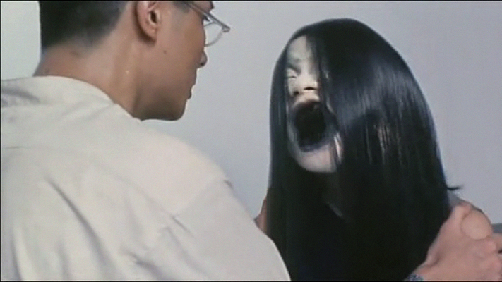 山村老尸剧照的剧照