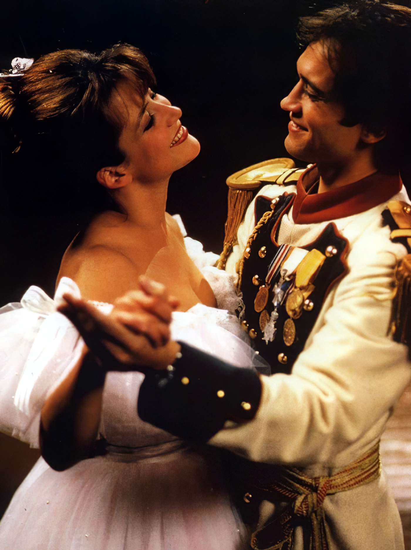 芳芳剧照的剧照