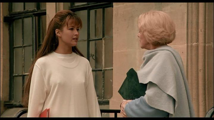 芳芳剧照的剧照