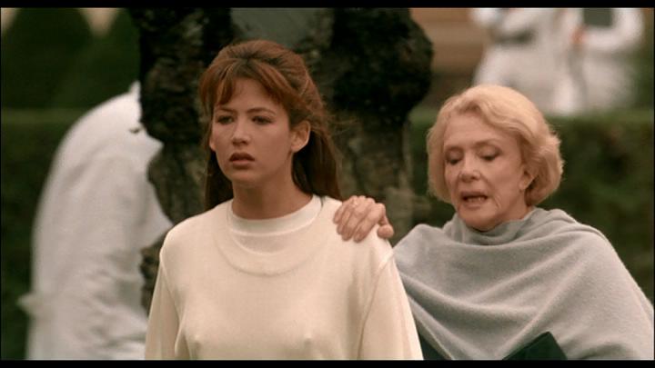 芳芳剧照的剧照