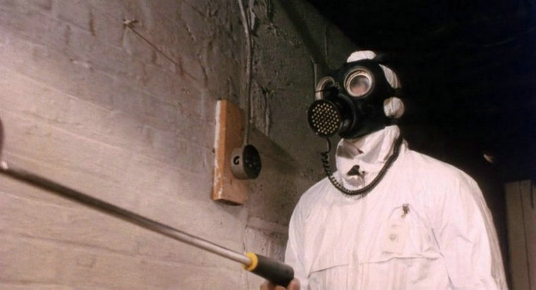 融掉低等生物剧照的剧照