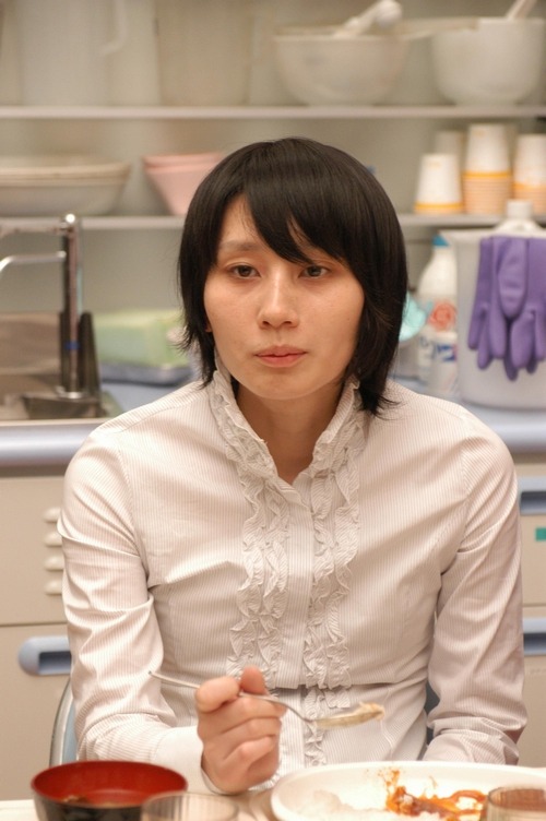 欢迎来到隔离病房剧照的剧照