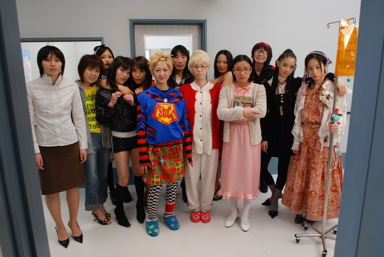 欢迎来到隔离病房剧照的剧照