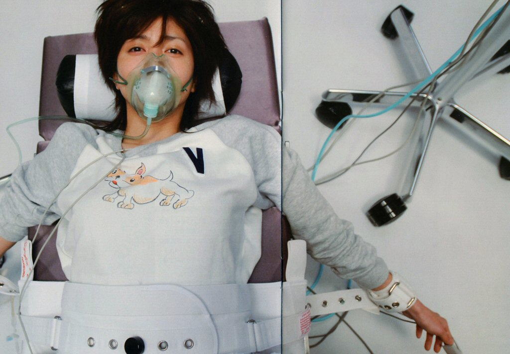 欢迎来到隔离病房剧照的剧照