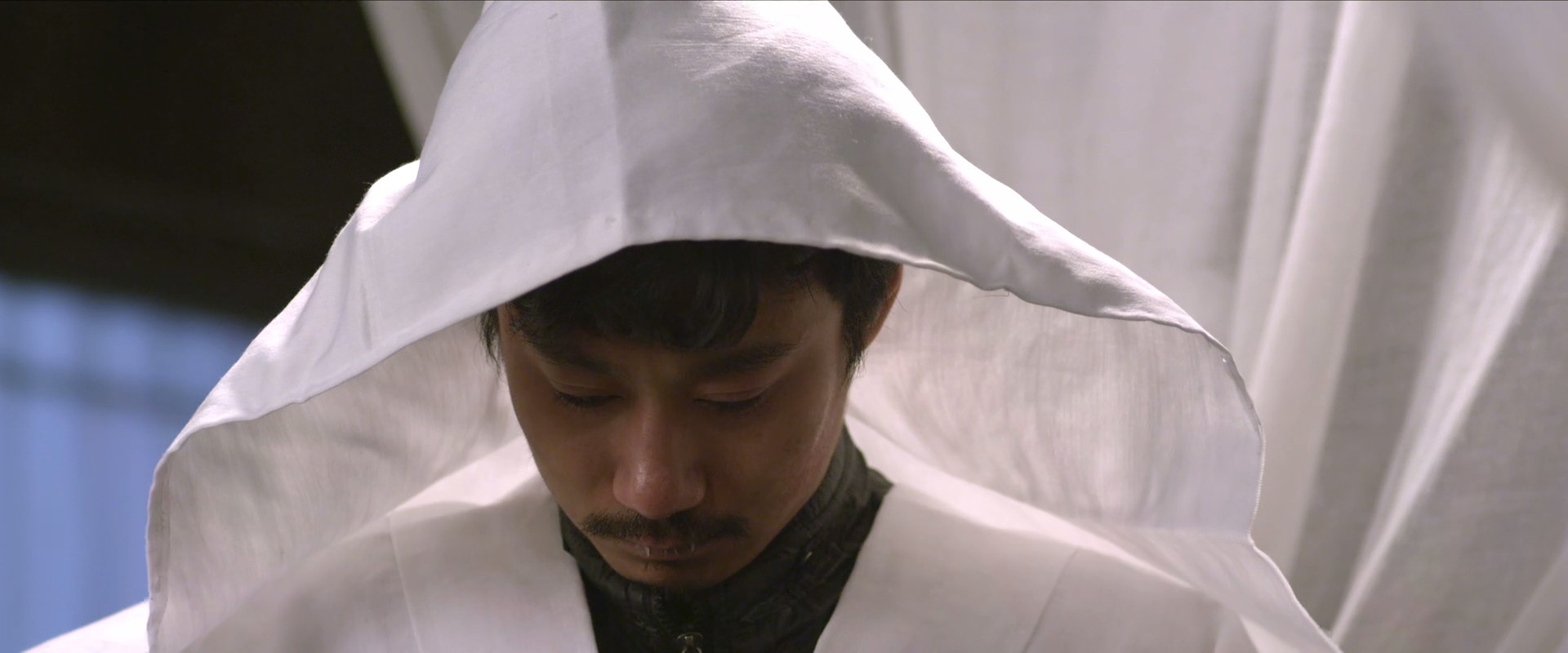 守灵剧照的剧照