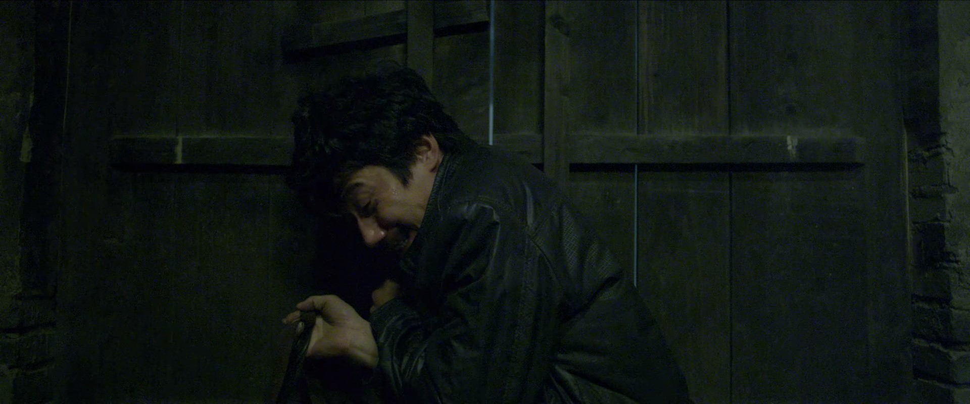 守灵剧照的剧照