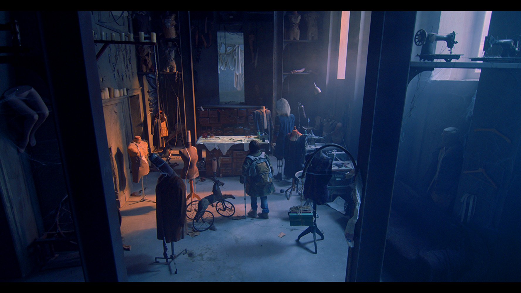 幽蓝幻境剧照的剧照