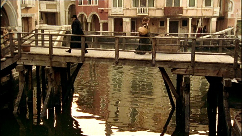 拜伦剧照的剧照