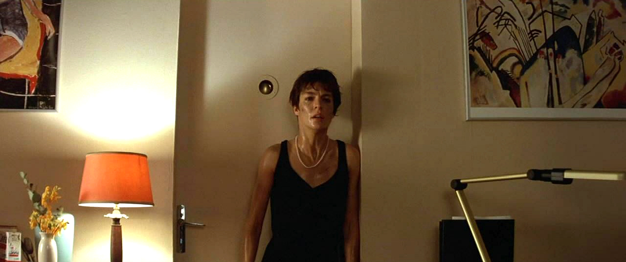 女囚尼基塔剧照的剧照