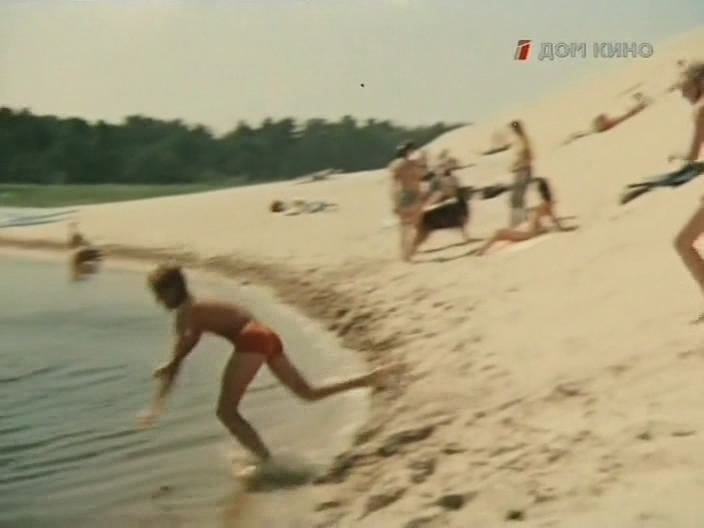 春风吹不到八月天剧照的剧照