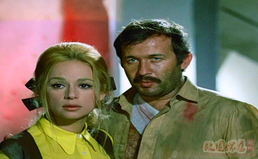 娜塔莎中尉剧照的剧照