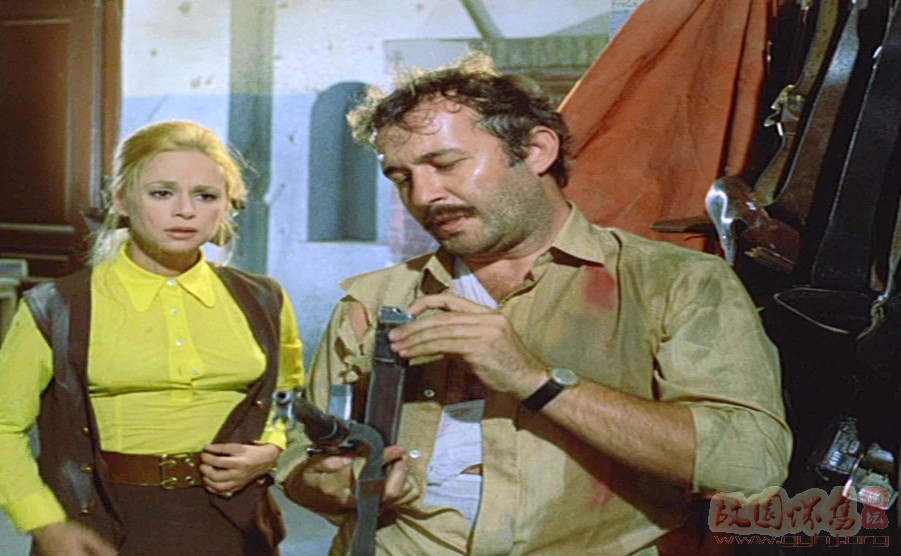 娜塔莎中尉剧照的剧照