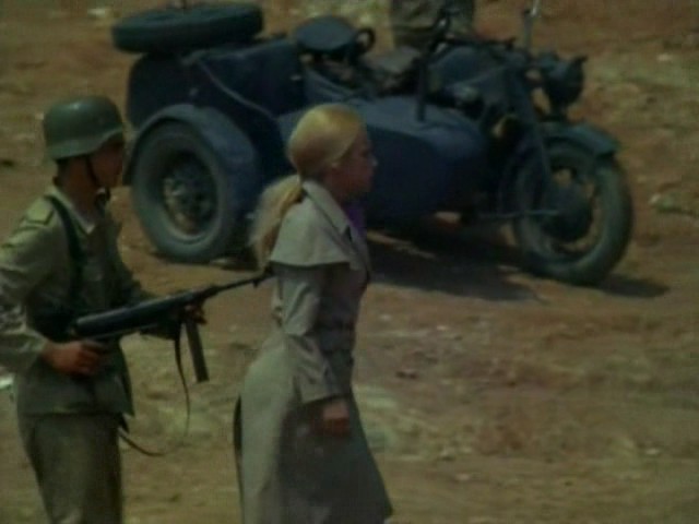 娜塔莎中尉剧照的剧照