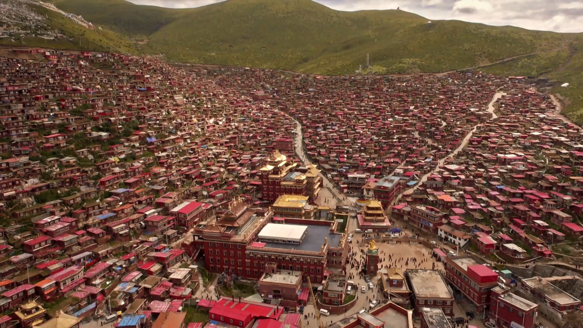 山外来客剧照的剧照