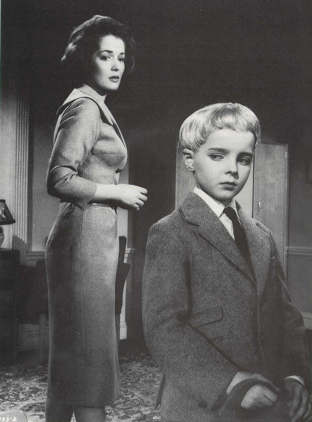 魔童村剧照的剧照