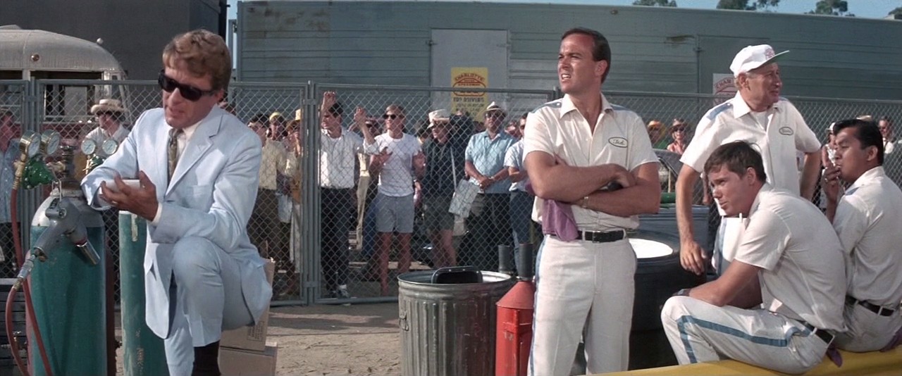 赛车跑道剧照的剧照