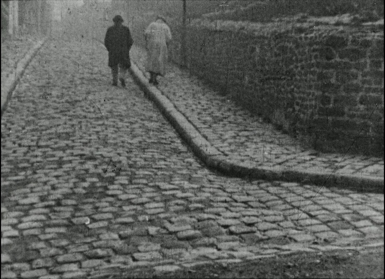 微笑的布迪夫人剧照的剧照