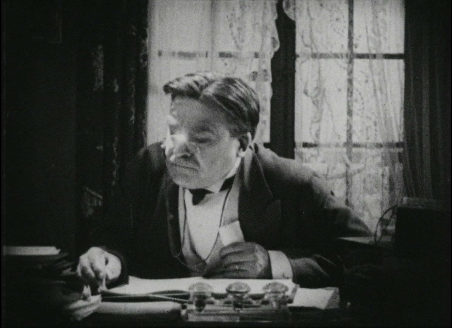 微笑的布迪夫人剧照的剧照