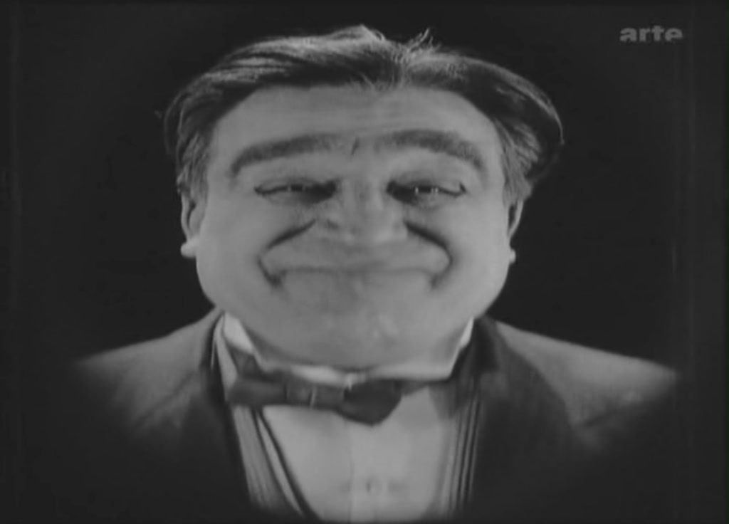 微笑的布迪夫人剧照的剧照