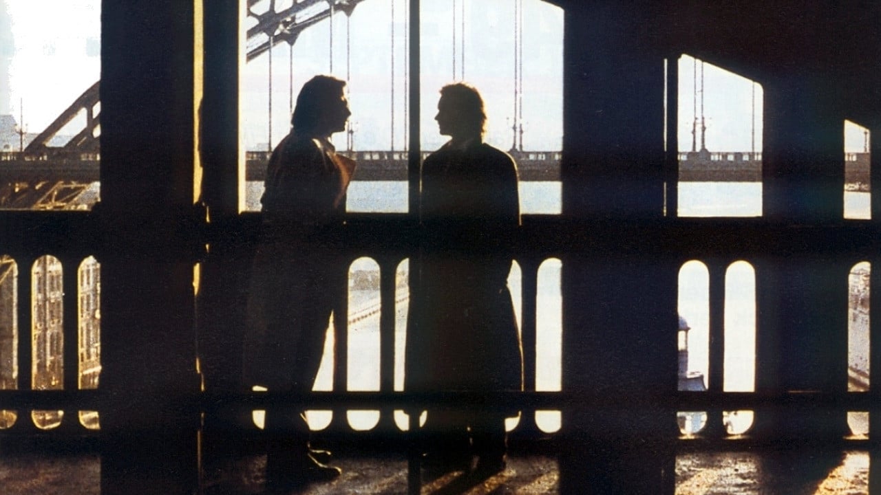 狂暴周一剧照的剧照