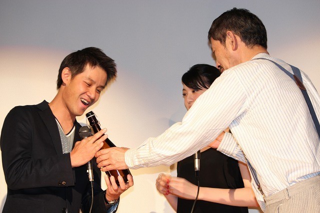 出发的岛歌 十五岁之春剧照的剧照