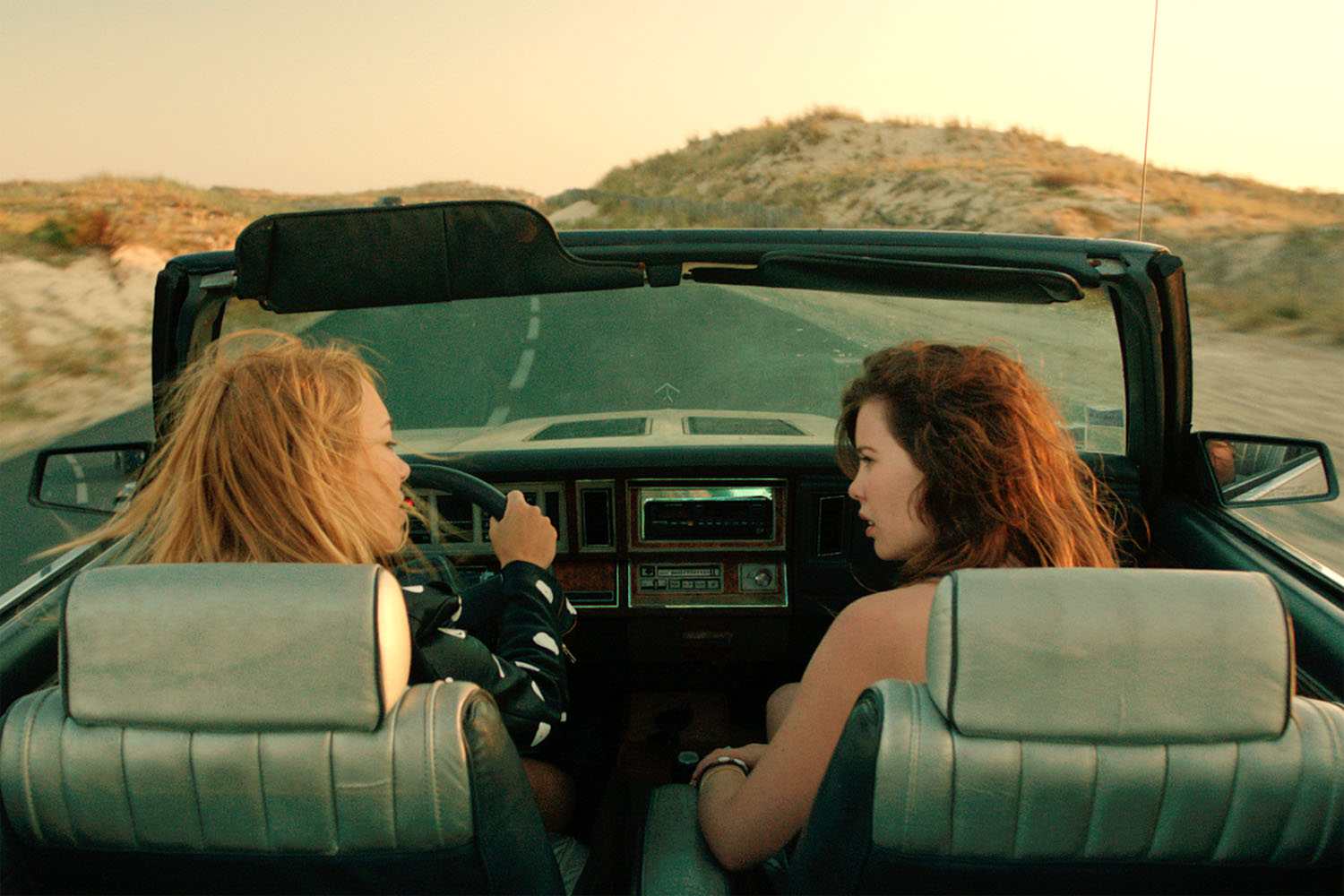 欧西亚尼剧照的剧照