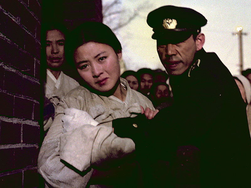 卖花姑娘剧照的剧照