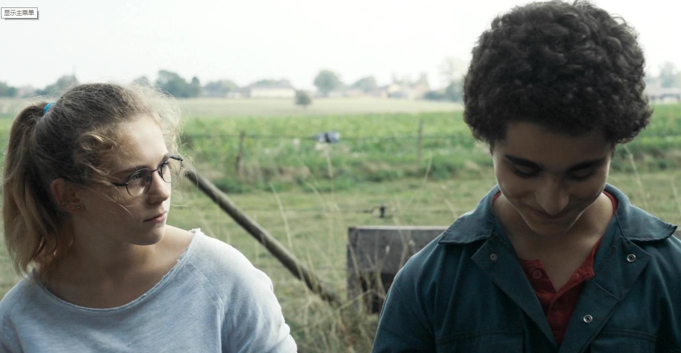 年轻的阿迈德剧照的剧照