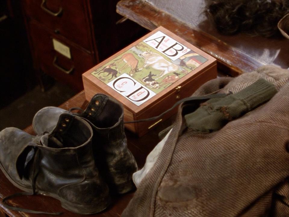 歪唇男人剧照的剧照