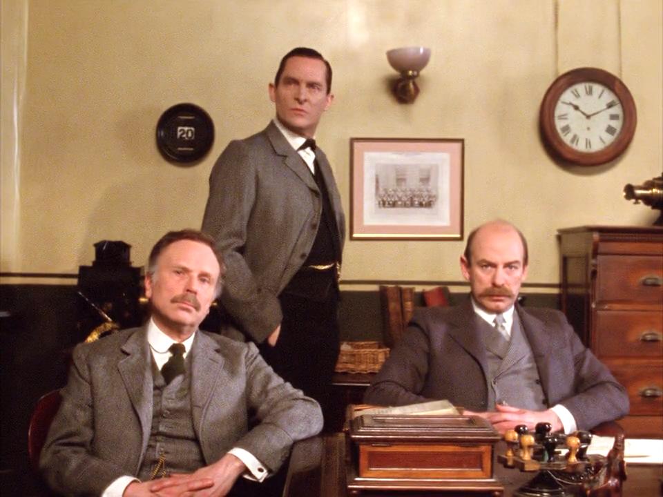 歪唇男人剧照的剧照