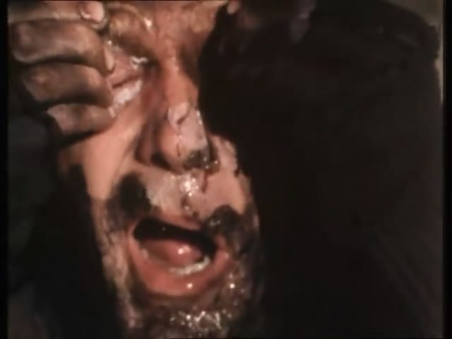 歪唇男人剧照的剧照